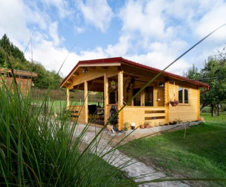Záhradný domček MONACO o rozmere 500x700 cm s terasou