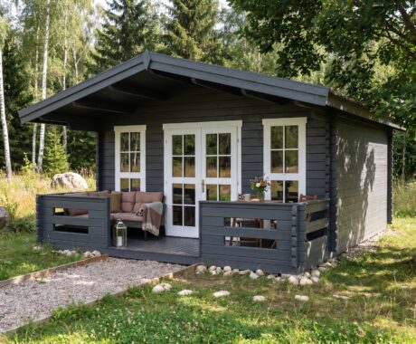 Záhradný domček FENIX – vizualizácia: farebný variant – antracitová s bielymi rámami